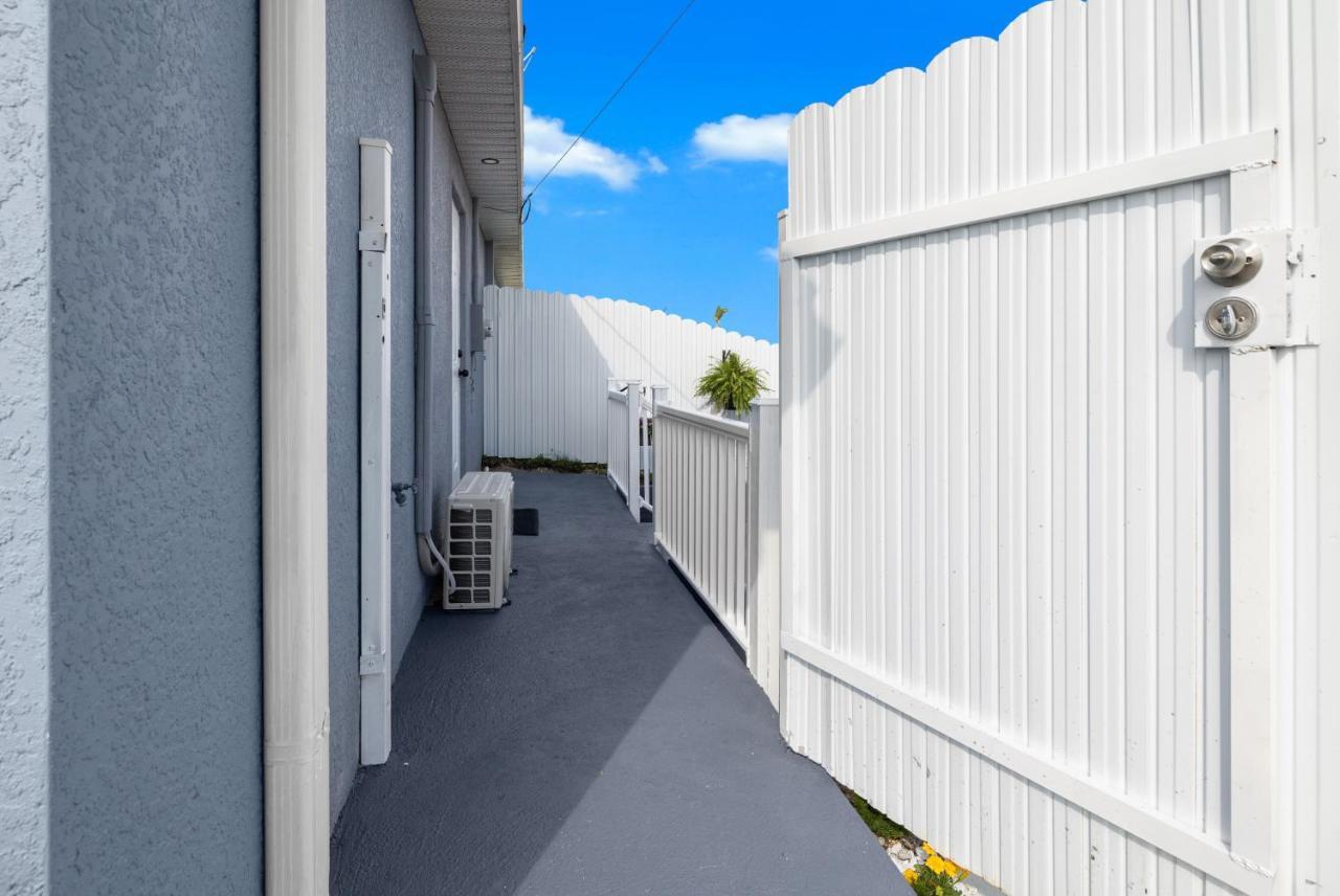 Tropical Paradise Cape Coral Exterior foto